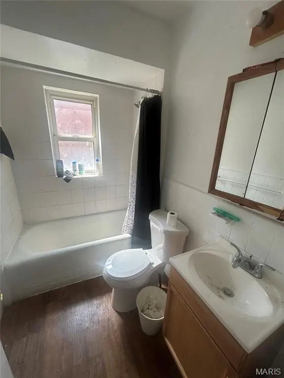 818 Wall ST, St Louis, MO 63147
