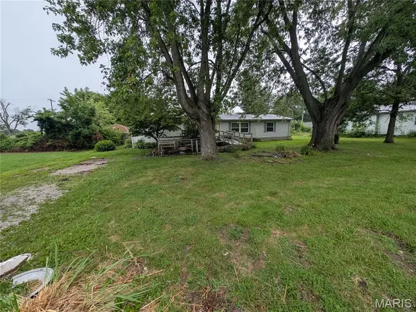 232 N Lincoln AVE, Eagarville, IL 62069