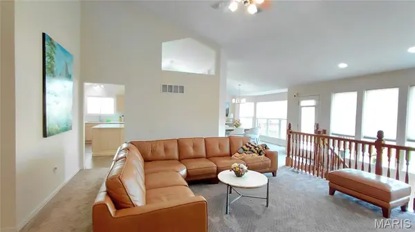 15234 Brightfield Manor DR, Chesterfield, MO 63017