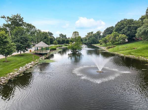 8912 N Swan CIR, Brentwood, MO 63144