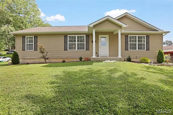 1423 E 5th ST, Washington, MO 63090