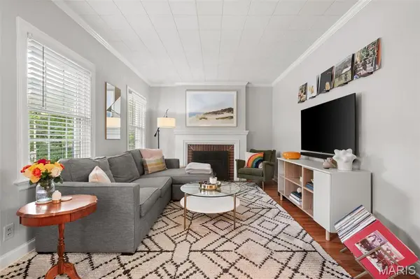 436 Couch AVE, St Louis, MO 63122