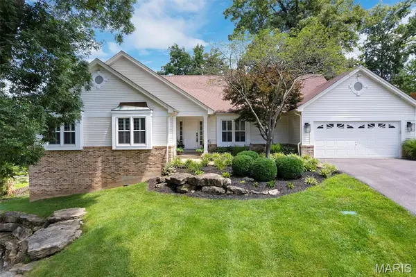 1506 Timber Point CT, Chesterfield, MO 63017