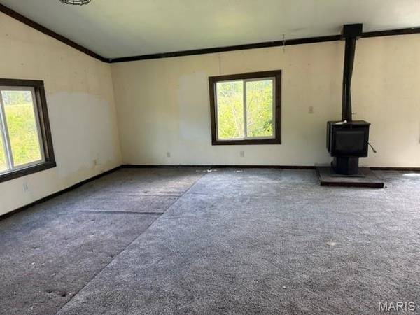 150 W Birds Nest RD, Cuba, MO 65453