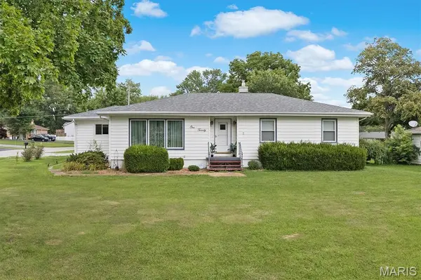 120 Delmar AVE, O'fallon, IL 62269