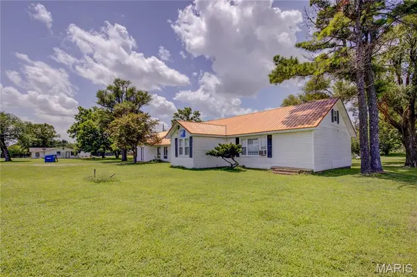 34963 State Highway 25, Clarkton, MO 63837