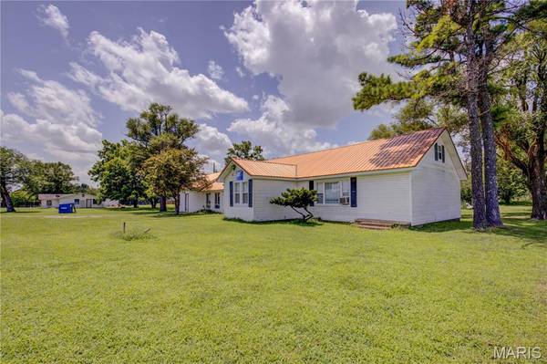 34963 State Highway 25, Clarkton, MO 63837