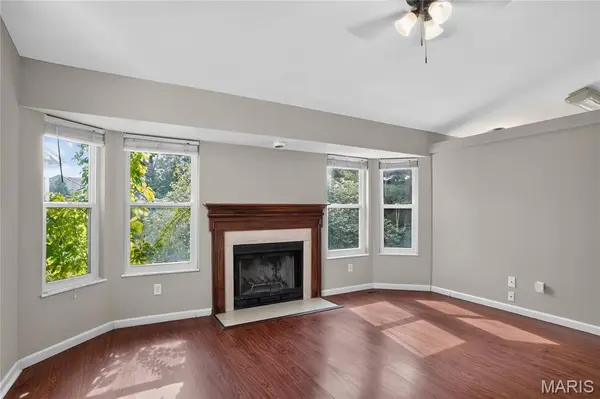 5304 Bay Wind CT, Florissant, MO 63034