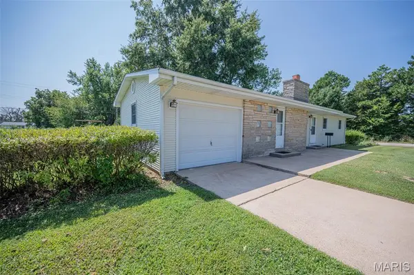 609 Elm AVE, Bland, MO 65014