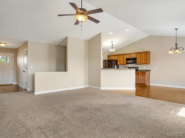 1521 Rachael LN, Waterloo, IL 62298