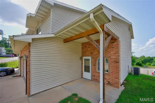 150 Hickory Ridge DR, St Robert, MO 65584