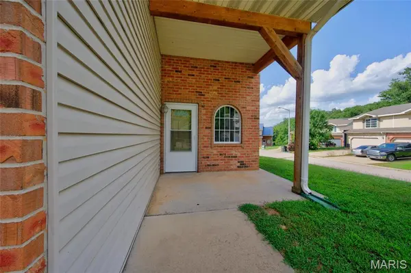 150 Hickory Ridge DR, St Robert, MO 65584