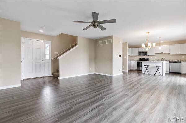 463 Birchwood DR, Moscow Mills, MO 63362