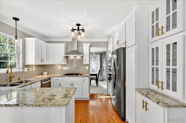 1034 Big Bend Station DR, Valley Park, MO 63088
