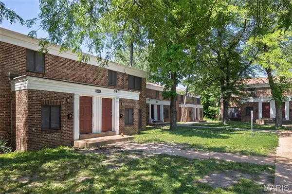 2600 Tyrell DR, Jennings, MO 63136