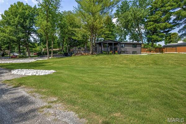 1101 Walnut ST, Jerseyville, IL 62052