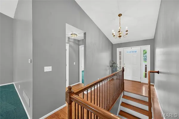 114 Pine Trail DR #8, Lake St Louis, MO 63367