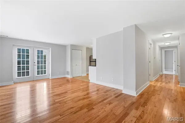 5630 Pershing AVE #30, St Louis, MO 63112
