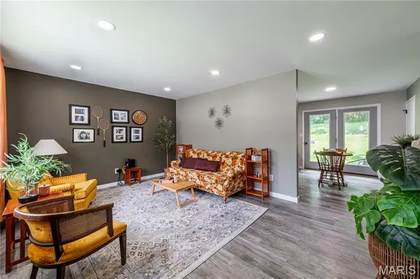 908 Odus DR, Jackson, MO 63755