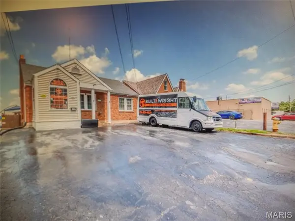 2025 Lemay Ferry RD, Mehlville, MO 63125