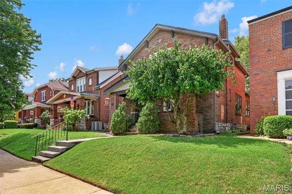 4074 Alma AVE, St Louis, MO 63116