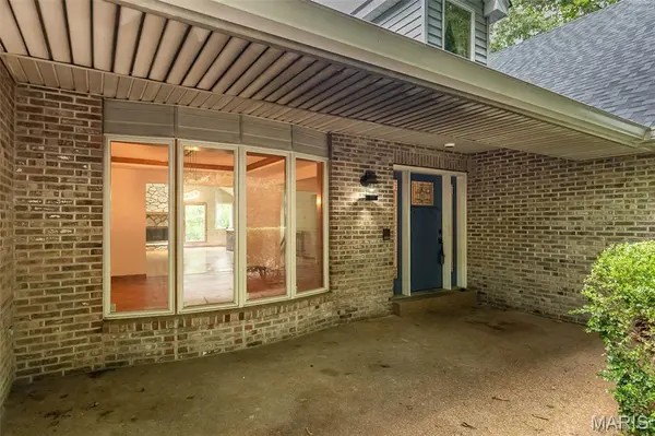 1423 Wills Hollow RD, Wildwood, MO 63038
