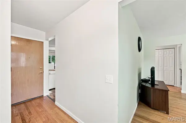 Address not disclosed, Florissant, MO 63031