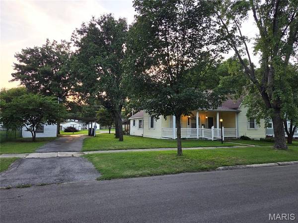 207 N Marion ST, Malden, MO 63863