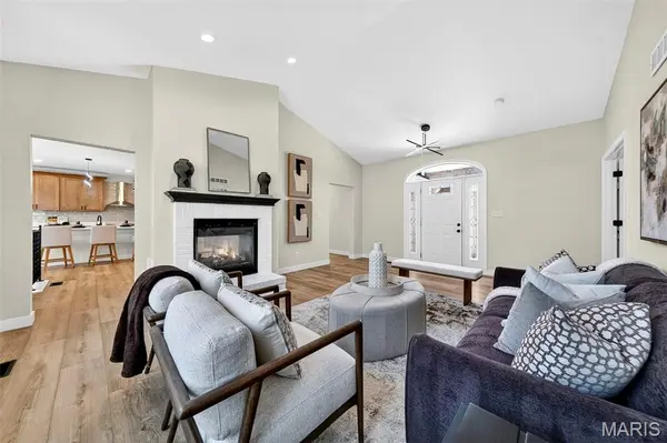 5033 Fischer WAY, Imperial, MO 63052