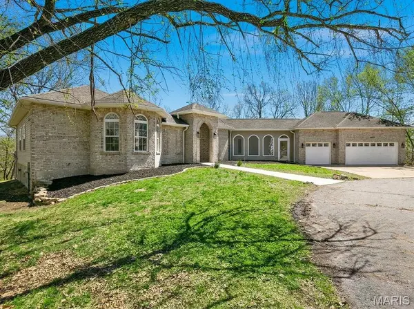 5033 Fischer WAY, Imperial, MO 63052