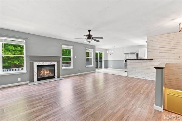 341 Falcon Hill DR, O'fallon, MO 63368
