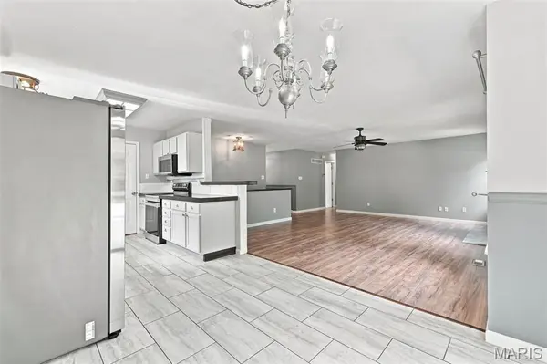 341 Falcon Hill DR, O'fallon, MO 63368