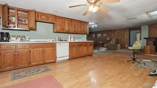 13994 Highway C, Licking, MO 65542
