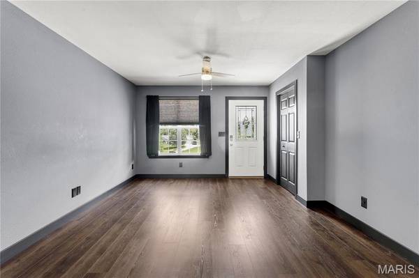 87 Parkway DR #B, Bloomsdale, MO 63627