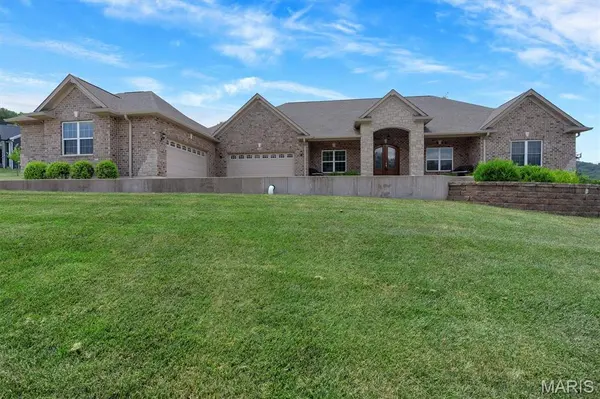 2818 Highland Woods RD, Imperial, MO 63052