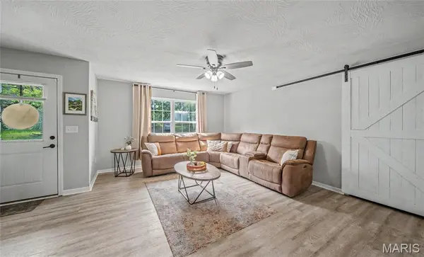 111 Lyle Curtis CIR, Waynesville, MO 65583