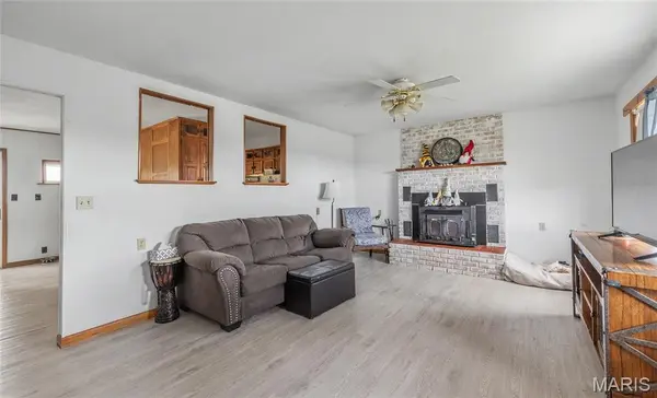 14920 Dillon Outer RD, St James, MO 65559
