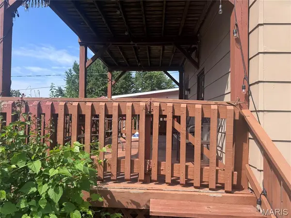 5045 S 37th ST, St Louis, MO 63116