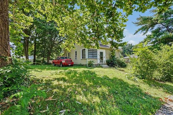 1411 Seminary ST, Alton, IL 62002