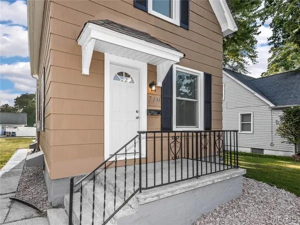 719 Summit AVE, Collinsville, IL 62234