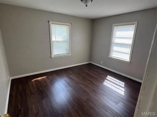 149 Becker DR, Hazelwood, MO 63135