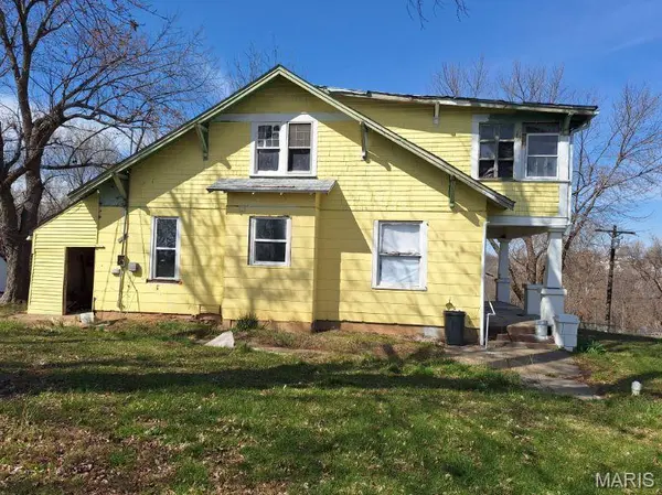 215 Division ST, Hannibal, MO 63401