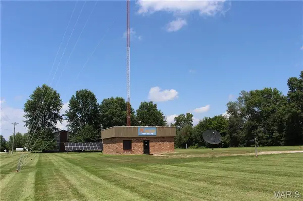 205 E Norman ST, Montgomery City, MO 63361