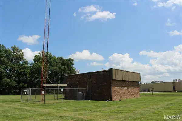 205 E Norman ST, Montgomery City, MO 63361