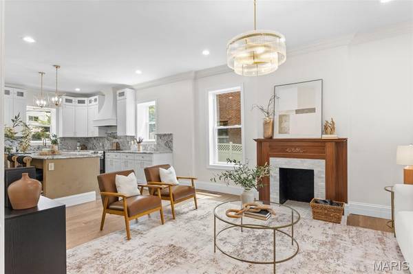 6247 Magnolia AVE, St Louis, MO 63139
