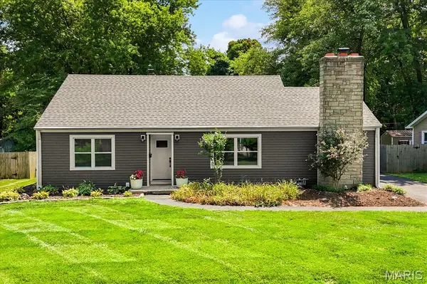 45 Southern DR, Belleville, IL 62223