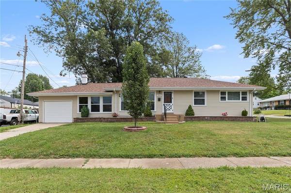 3442 Saint Donald LN, St Louis, MO 63074