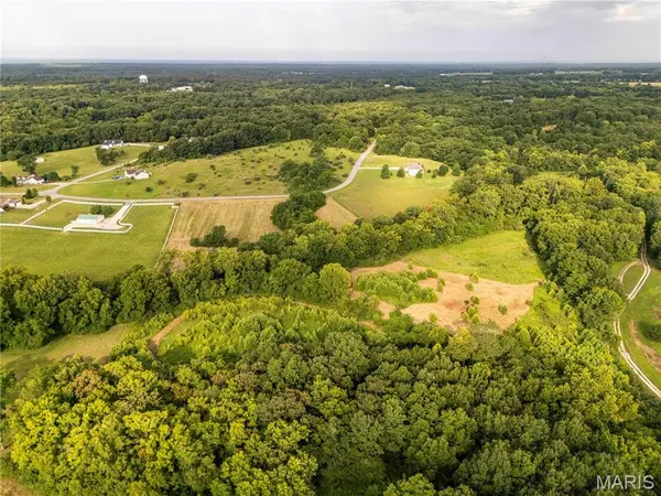 60 & 70 Spring House LN, Troy, MO 63379