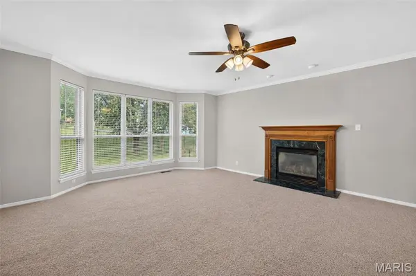 2052 Peine Forest DR, Wentzville, MO 63385