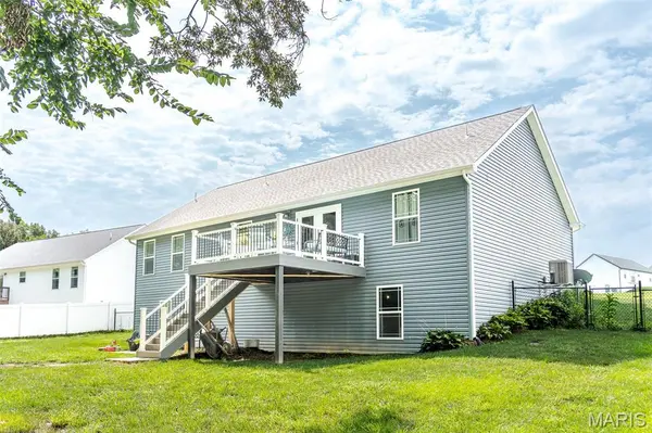 159 Vista Vallarta DR, Union, MO 63084